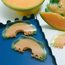  Modern Cantaloupe Melon Fruit Claw with Squiggle edge