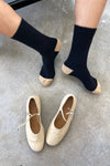 Classic Cashmere Socks: Fawn